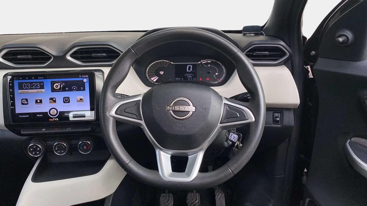 2022 Nissan MAGNITE XE, Petrol, Manual, 29,292 km, Steering Wheel Close Up
