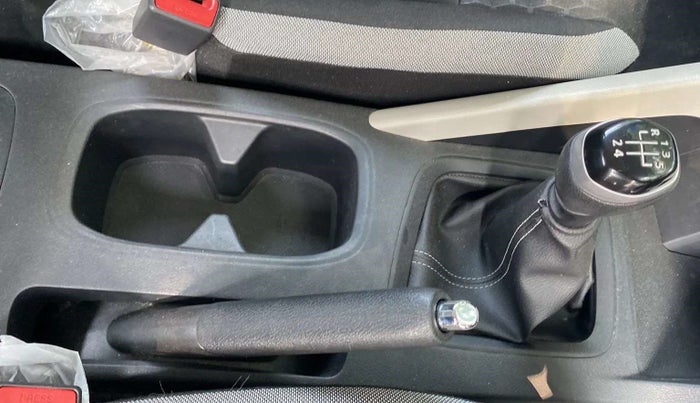 2022 Nissan MAGNITE XE, Petrol, Manual, 29,292 km, Gear Lever
