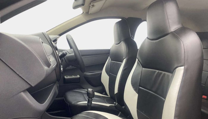 2016 Renault Kwid RXL, Petrol, Manual, 24,156 km, Right Side Front Door Cabin