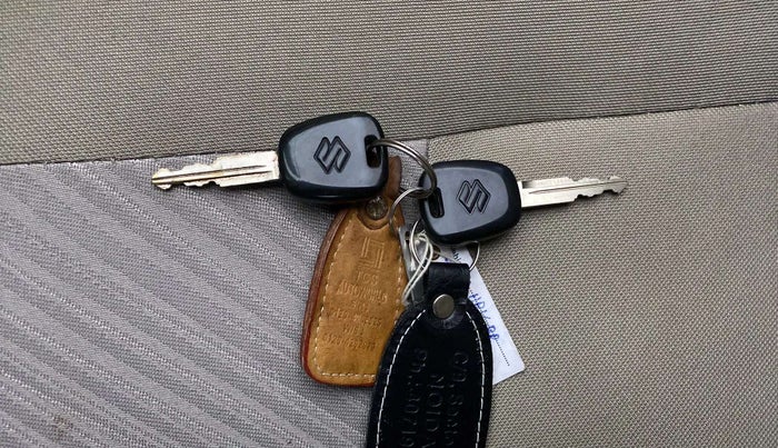 2017 Maruti Alto K10 VXI, Petrol, Manual, 18,336 km, Key Close Up