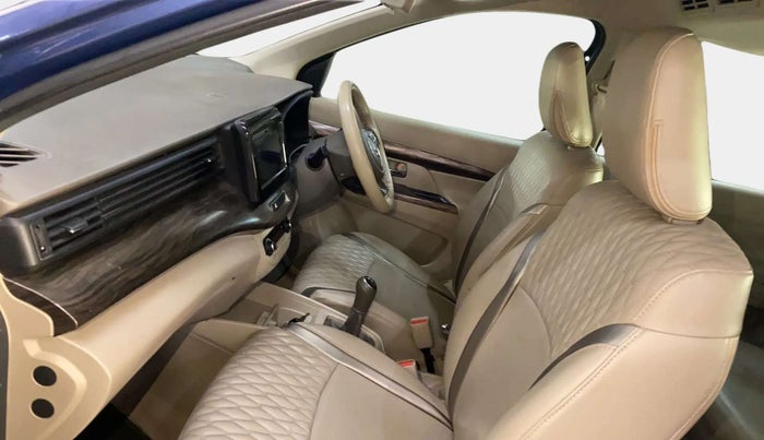 2019 Maruti Ertiga ZXI+ SHVS, Petrol, Manual, 38,950 km, Right Side Front Door Cabin