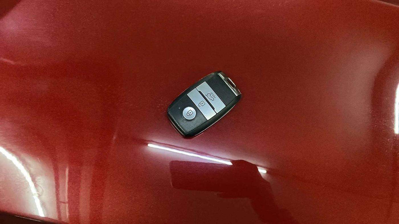 2020 KIA SELTOS HTX 1.5 PETROL, Petrol, Manual, 42,043 km, Key Close Up
