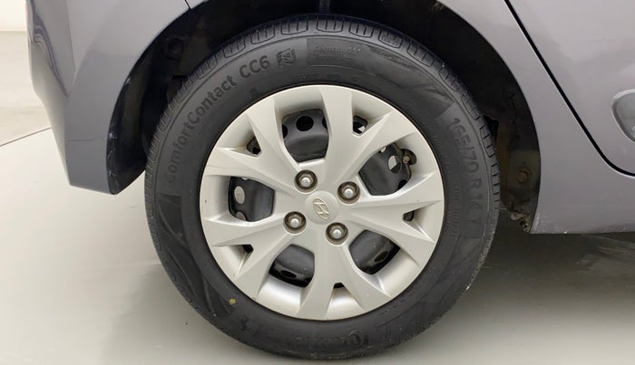 2016 Hyundai Grand i10 SPORTZ 1.2 KAPPA VTVT, Petrol, Manual, 53,057 km, Right Rear Wheel