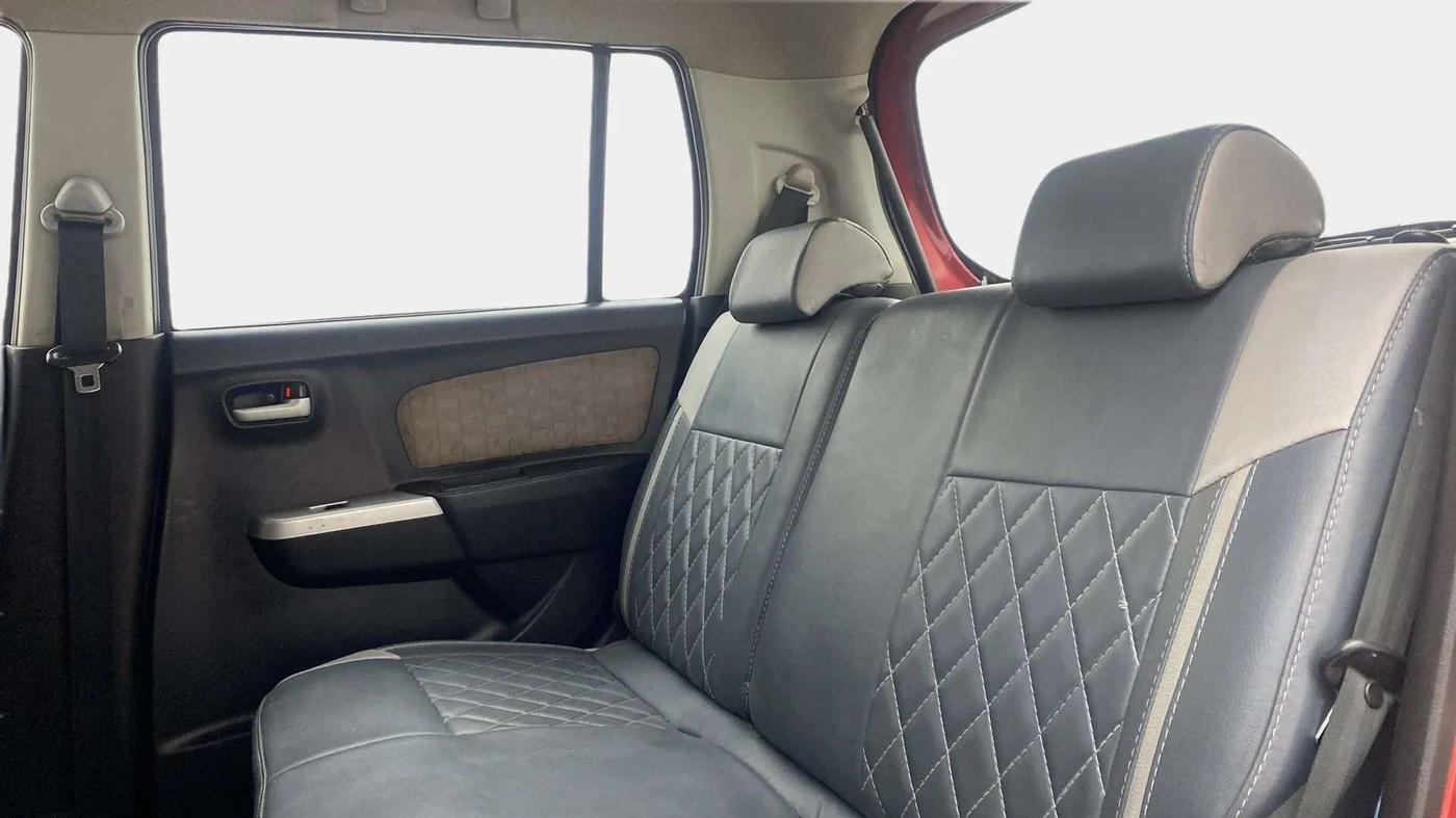 2015 Maruti Wagon R 1.0 VXI, Petrol, Manual, 55,994 km, Right Side Rear Door Cabin