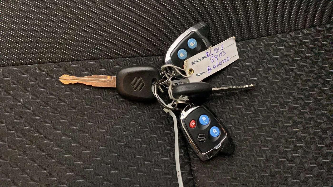 2021 Maruti Baleno SIGMA PETROL 1.2, Petrol, Manual, 15,591 km, Key Close Up