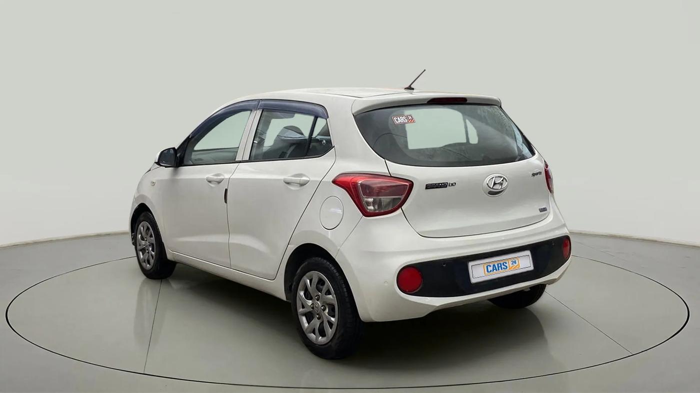 2017 Hyundai Grand i10 SPORTZ 1.2 KAPPA VTVT, Petrol, Manual, 38,497 km, Left Back Diagonal