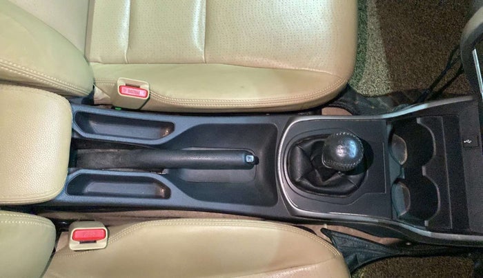 2019 Honda City 1.5L I-VTEC ZX, Petrol, Manual, 30,558 km, Gear Lever