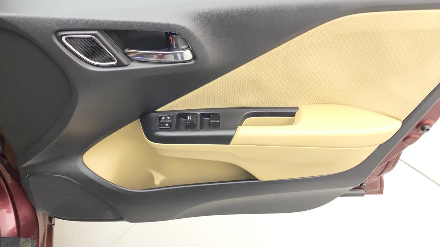 2017 Honda City 1.5L I-VTE V CVT, Petrol, Automatic, 36,495 km, Driver Side Door Panels Control