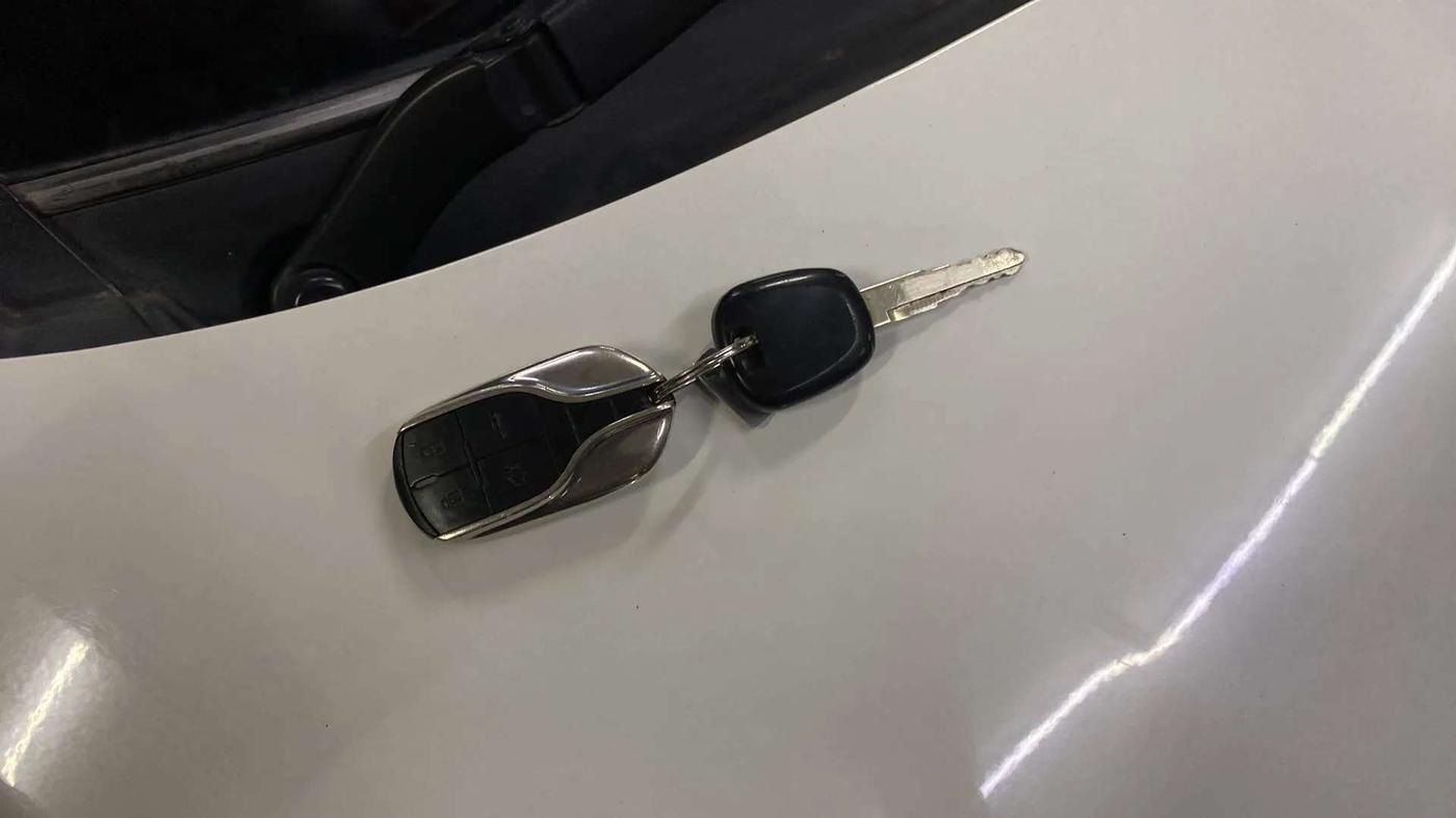 2022 Maruti New Wagon-R LXI CNG 1.0, CNG, Manual, 46,060 km, Key Close Up