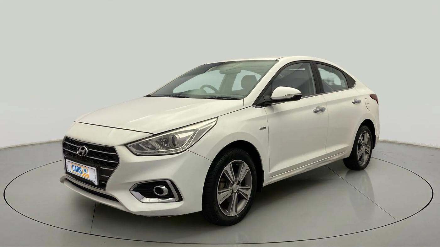 2017 Hyundai Verna 1.6 VTVT SX (O) AT, Petrol, Automatic, 1,07,957 km, Left Front Diagonal