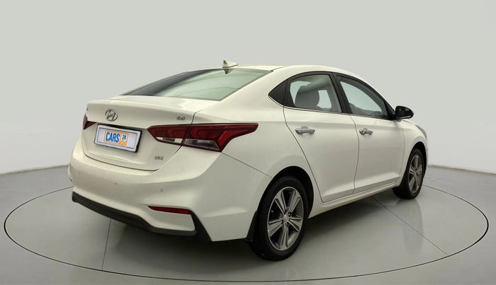 2017 Hyundai Verna 1.6 VTVT SX (O) AT, Petrol, Automatic, 1,07,602 km, Right Back Diagonal