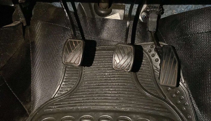 2021 Maruti Baleno DELTA PETROL 1.2, Petrol, Manual, 21,299 km, Pedals