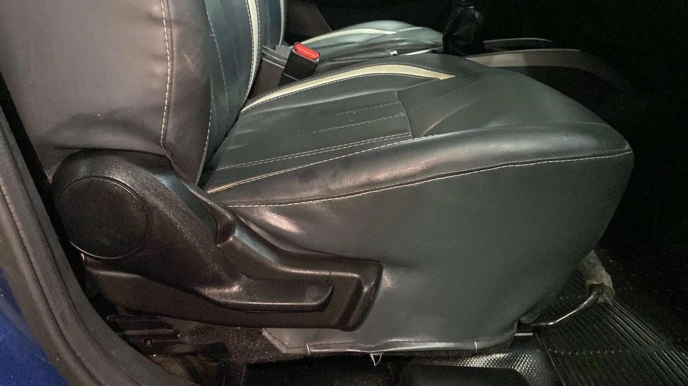 2021 Maruti Baleno DELTA PETROL 1.2, Petrol, Manual, 21,299 km, Driver Side Adjustment Panel