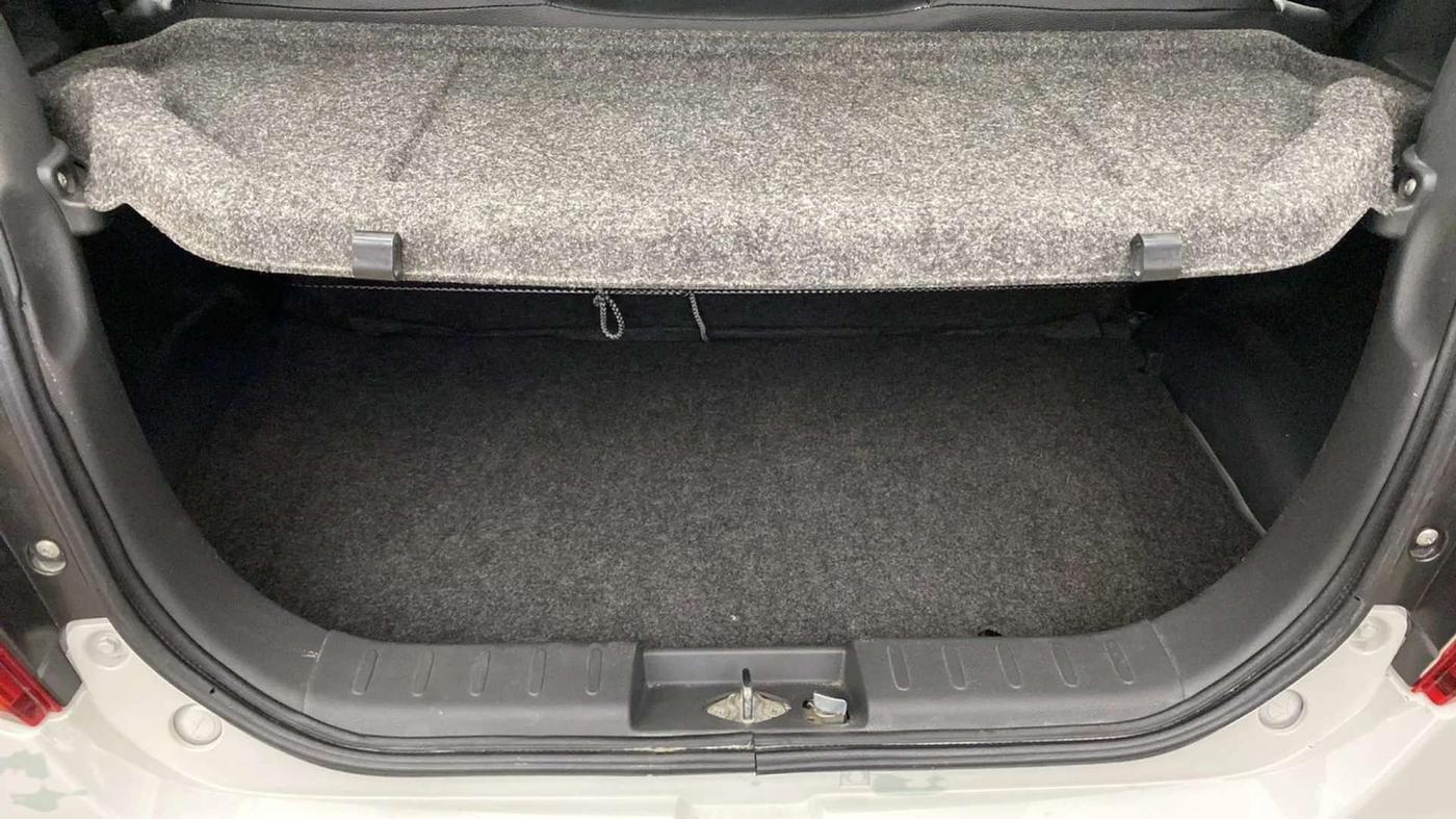 2016 Maruti Alto K10 VXI, Petrol, Manual, 35,376 km, Boot Inside
