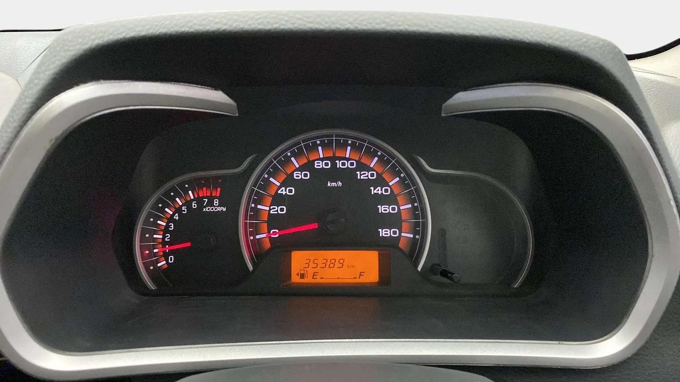 2016 Maruti Alto K10 VXI, Petrol, Manual, 35,376 km, Odometer Image