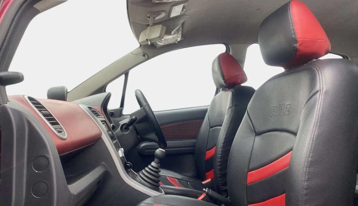 2014 Maruti Ritz VXI, Petrol, Manual, 28,321 km, Right Side Front Door Cabin