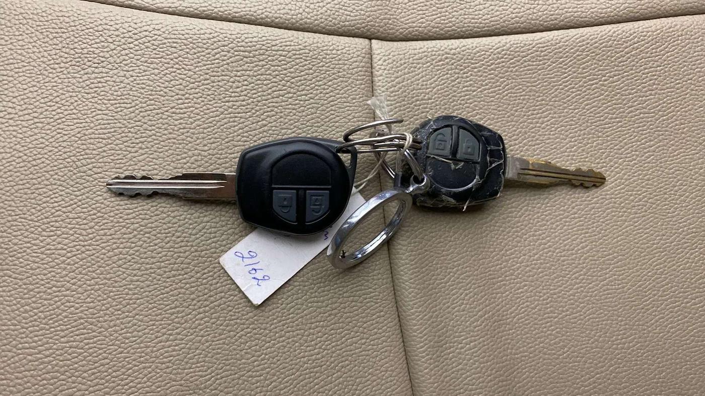 2017 Maruti Ertiga VXI ABS, Petrol, Manual, 55,895 km, Key Close Up