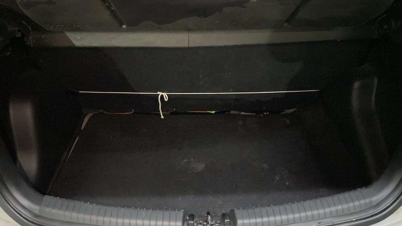 2018 Hyundai Grand i10 SPORTZ AT 1.2 KAPPA VTVT, Petrol, Automatic, 20,465 km, Boot Inside