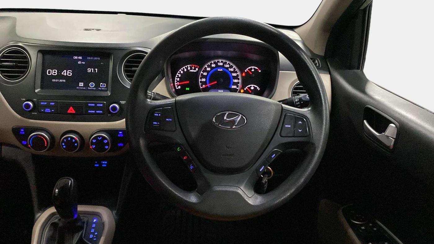 2018 Hyundai Grand i10 SPORTZ AT 1.2 KAPPA VTVT, Petrol, Automatic, 20,465 km, Steering Wheel Close Up