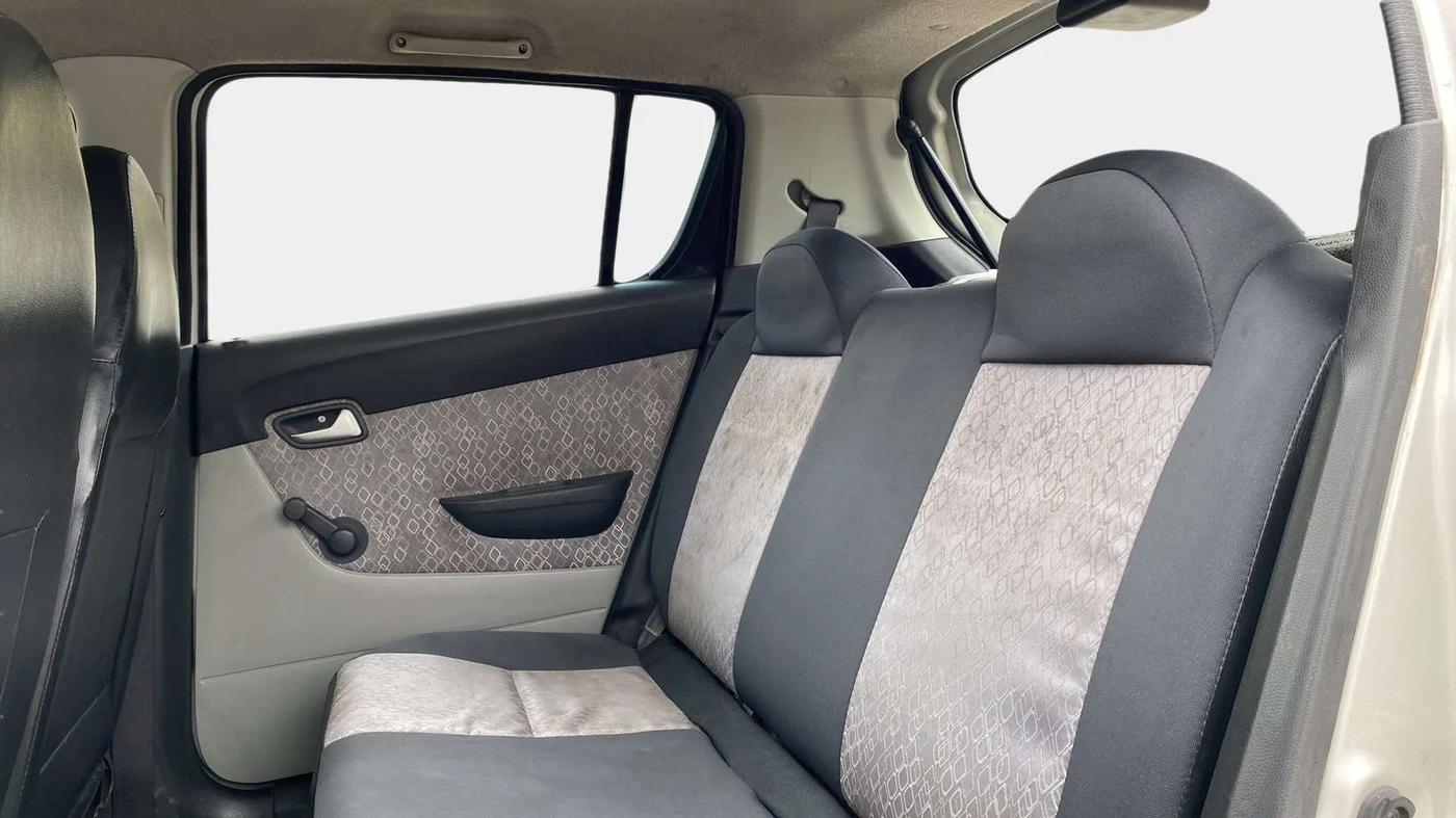 2016 Maruti Alto 800 VXI, Petrol, Manual, 48,445 km, Right Side Rear Door Cabin