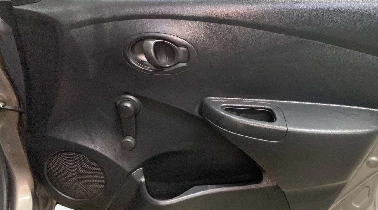 2018 Datsun Go Plus A, Petrol, Manual, 44,980 km, Driver Side Door Panels Control