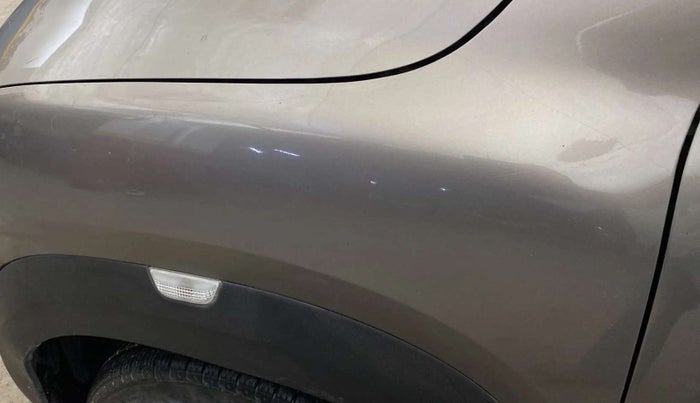 2019 Renault Kwid RXT 1.0 (O), Petrol, Manual, 32,657 km, Left fender - Slightly dented