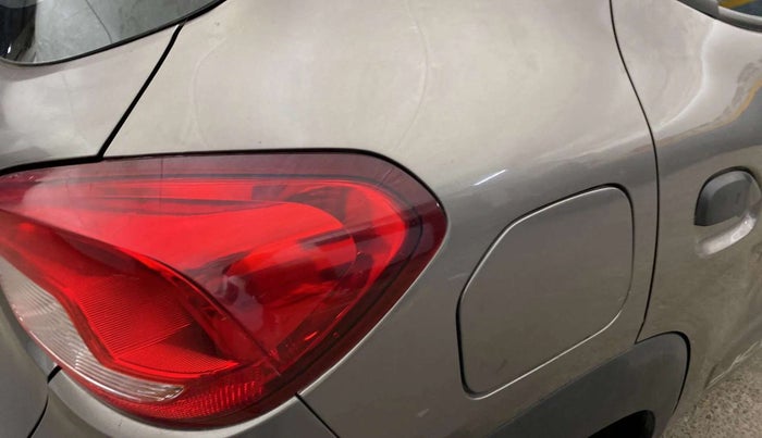 2019 Renault Kwid RXT 1.0 (O), Petrol, Manual, 32,657 km, Right quarter panel - Slightly dented