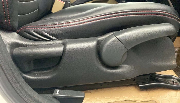 2014 Honda City 1.5L I-VTEC S MT, Petrol, Manual, 60,893 km, Driver Side Adjustment Panel