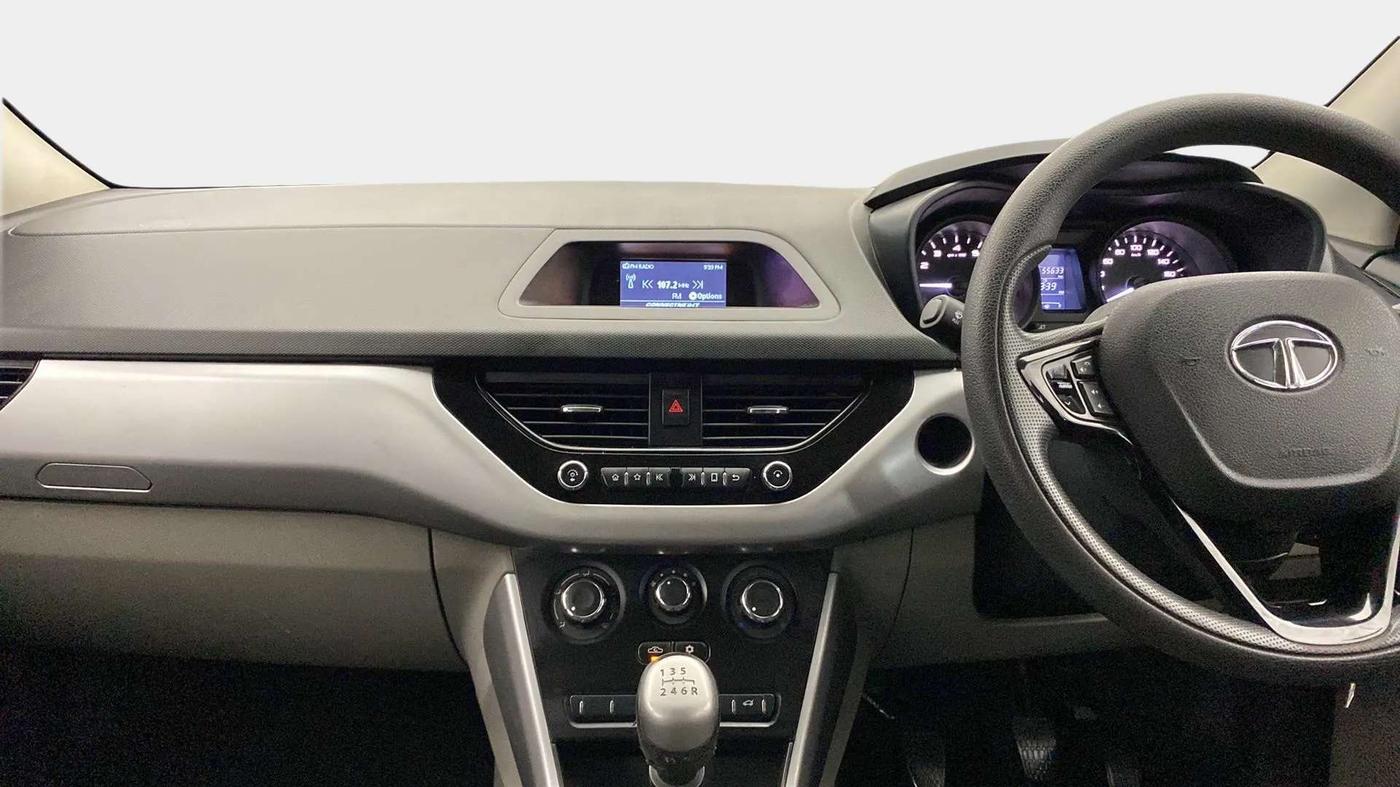 2018 Tata NEXON XM PETROL, Petrol, Manual, 55,617 km, Air Conditioner