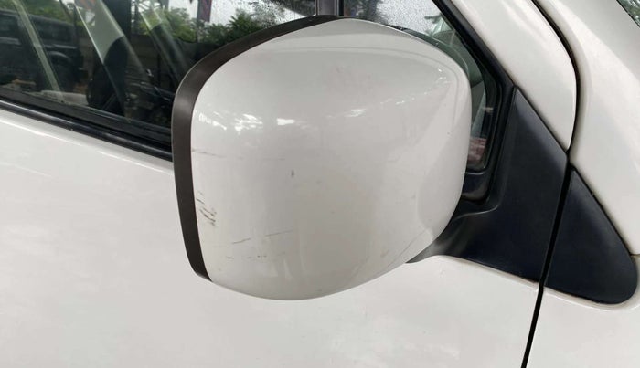2014 Maruti Wagon R 1.0 VXI, Petrol, Manual, 44,601 km, Right rear-view mirror - Mirror motor not working