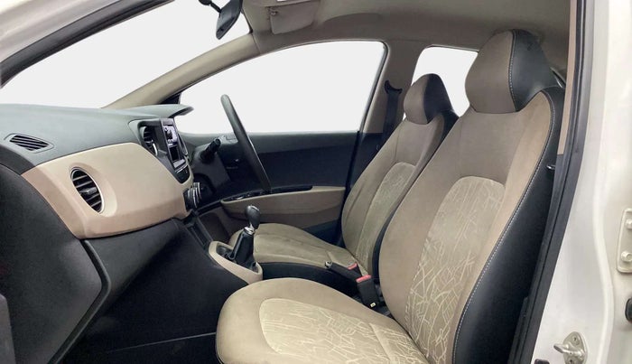 2014 Hyundai Xcent S (O) 1.2, Petrol, Manual, 56,180 km, Right Side Front Door Cabin