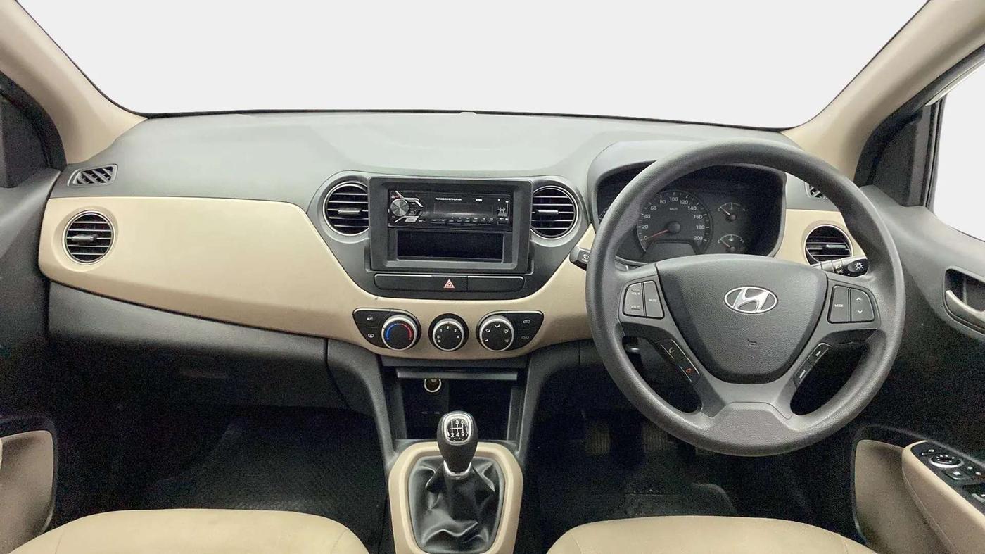 2014 Hyundai Xcent S (O) 1.2, Petrol, Manual, 56,180 km, Dashboard