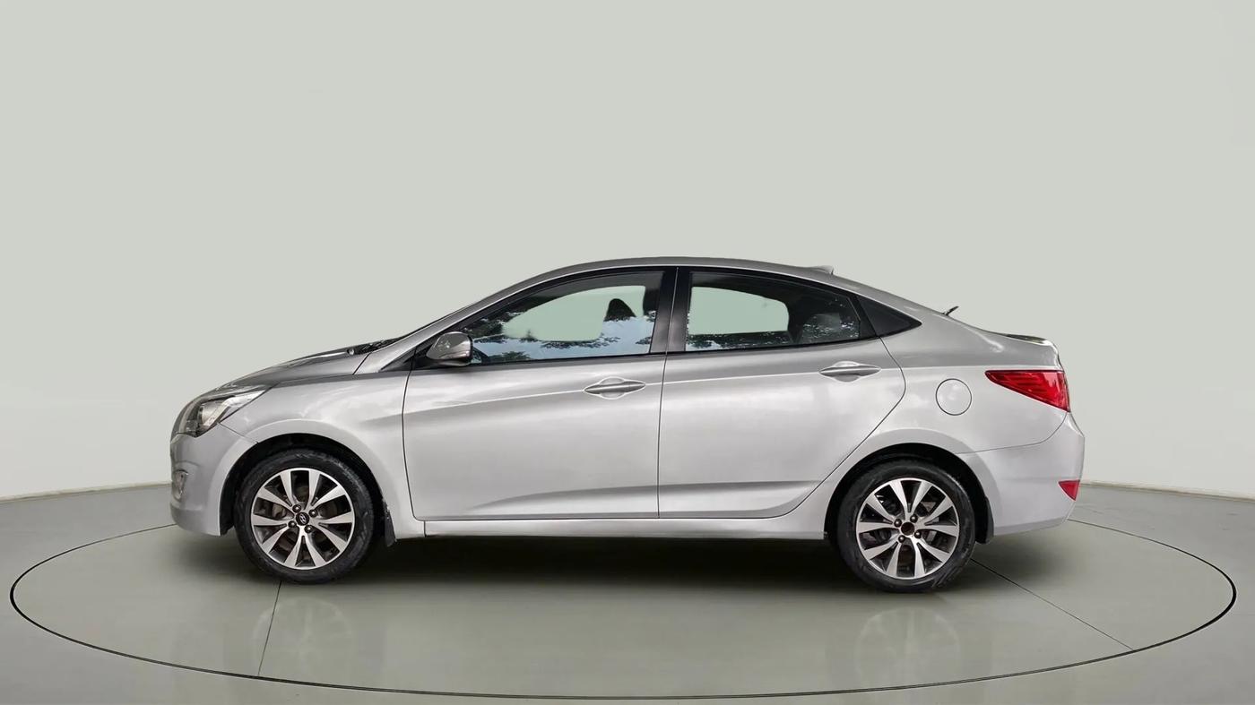 2016 Hyundai Verna 1.6 VTVT SX, Petrol, Manual, 70,146 km, Left Side