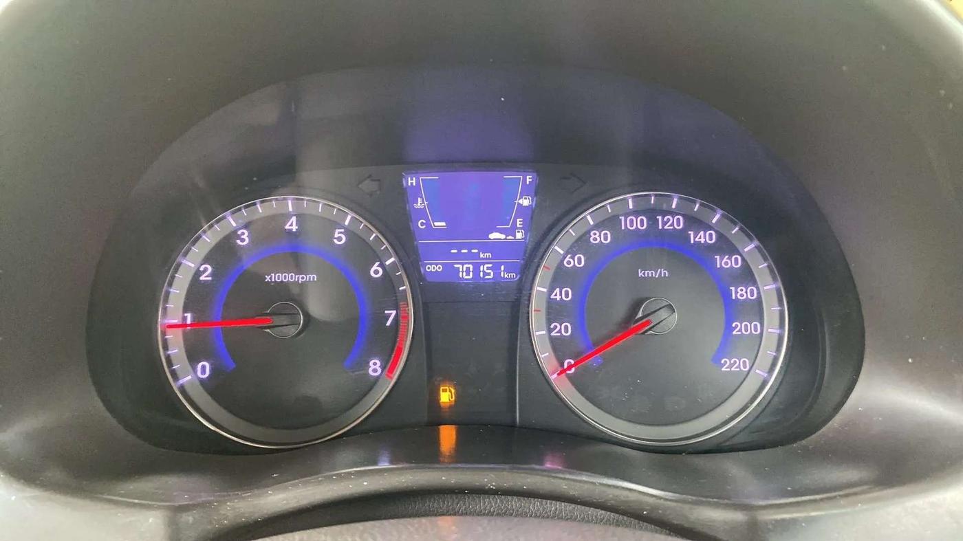 2016 Hyundai Verna 1.6 VTVT SX, Petrol, Manual, 70,146 km, Odometer Image
