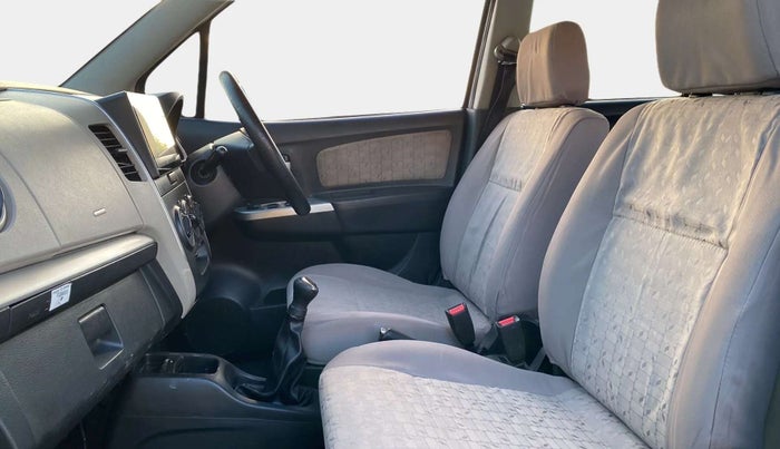 2015 Maruti Wagon R 1.0 VXI, Petrol, Manual, 43,193 km, Right Side Front Door Cabin