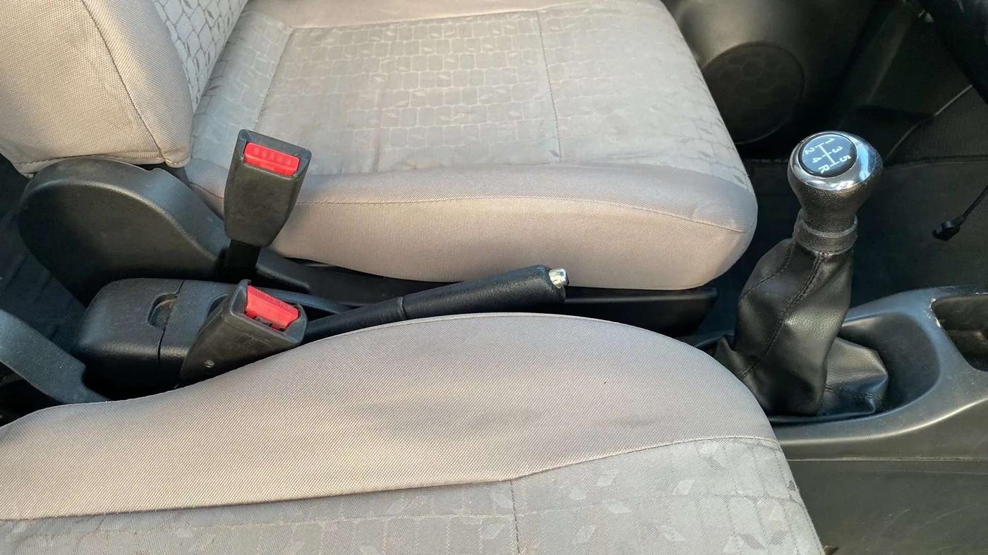 2015 Maruti Wagon R 1.0 VXI, Petrol, Manual, 43,193 km, Gear Lever
