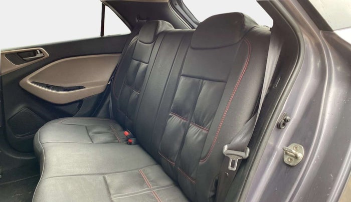 2017 Hyundai Elite i20 MAGNA EXECUTIVE 1.2, Petrol, Manual, 50,225 km, Right Side Rear Door Cabin