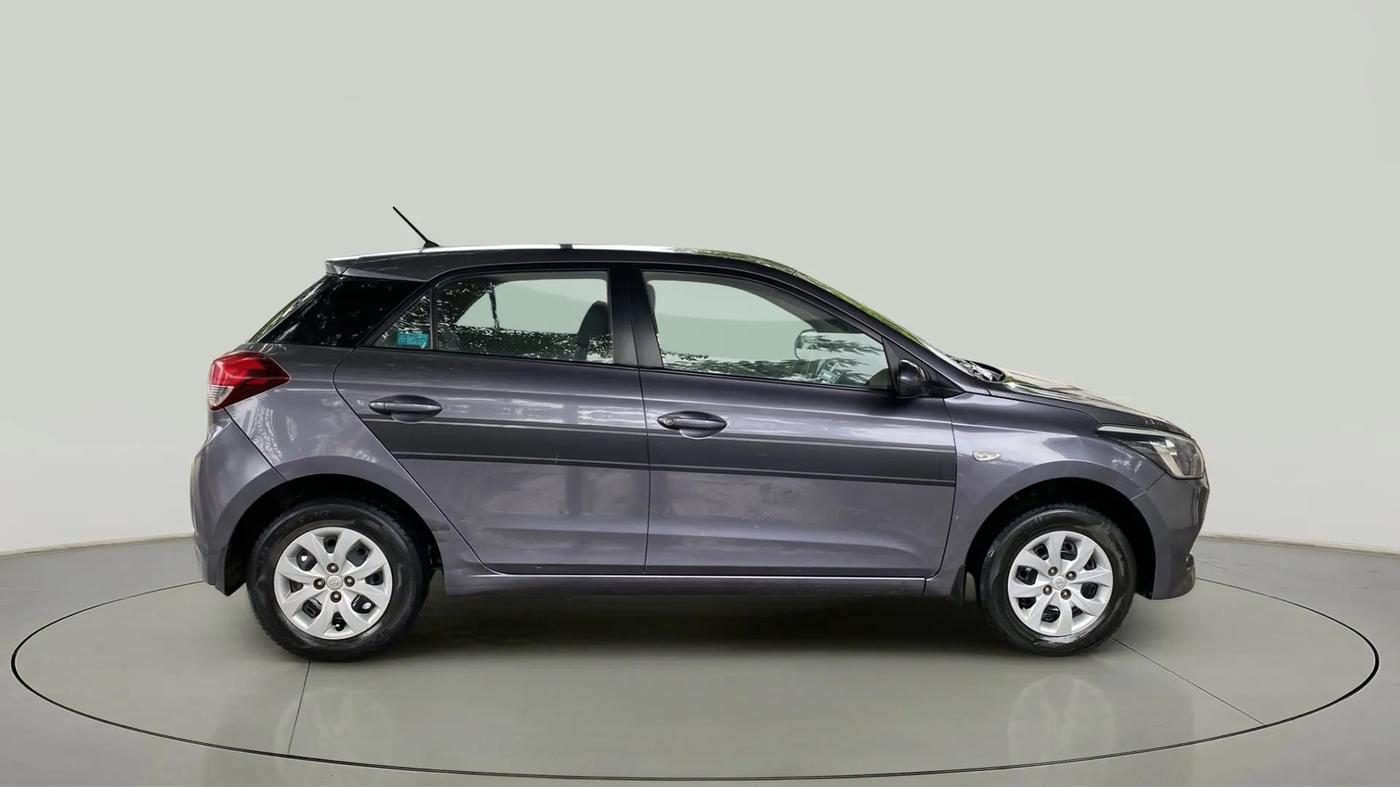 2017 Hyundai Elite i20 MAGNA EXECUTIVE 1.2, Petrol, Manual, 50,225 km, Right Side View
