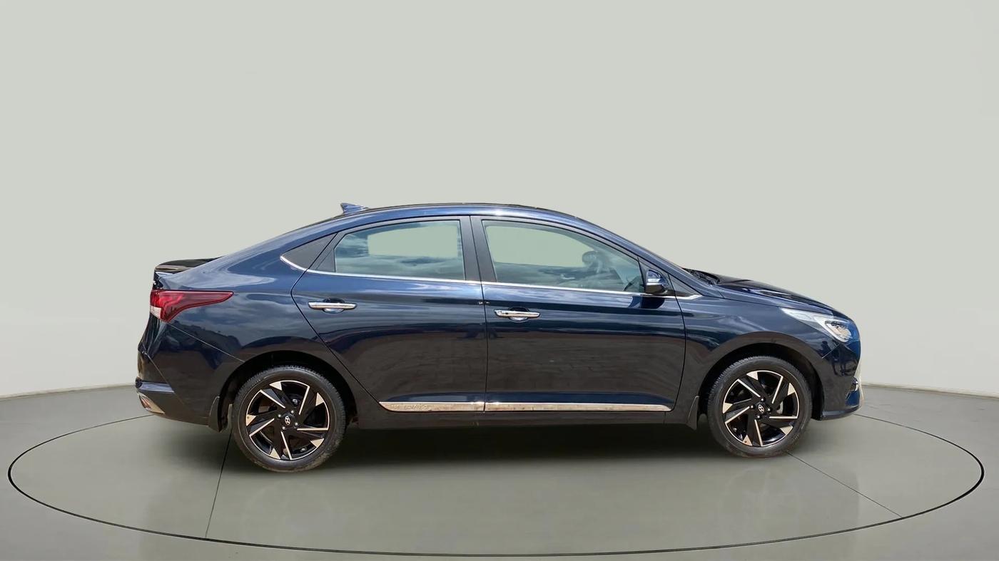 2021 Hyundai Verna SX (O)1.5 VTVT, Petrol, Manual, 32,407 km, Right Side View