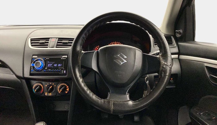 2017 Maruti Swift LXI (O), Petrol, Manual, 72,731 km, Steering Wheel Close Up