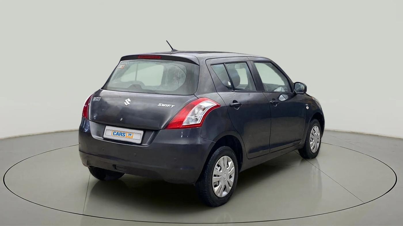 2017 Maruti Swift LXI (O), Petrol, Manual, 72,731 km, Right Back Diagonal