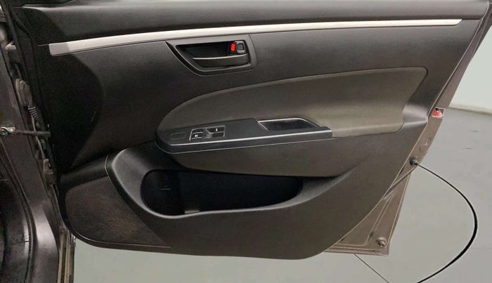2017 Maruti Swift LXI (O), Petrol, Manual, 72,731 km, Driver Side Door Panels Control