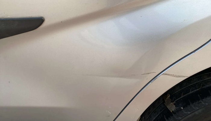 2017 Datsun Redi Go S, Petrol, Manual, 33,264 km, Rear left door - Minor scratches