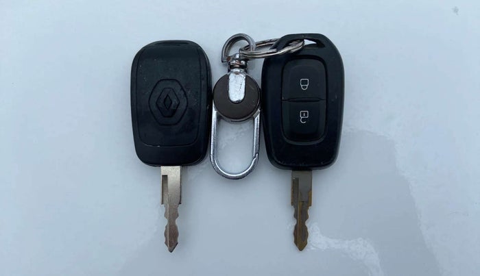 2018 Renault Kwid RXT 1.0 (O), Petrol, Manual, 50,042 km, Key Close Up