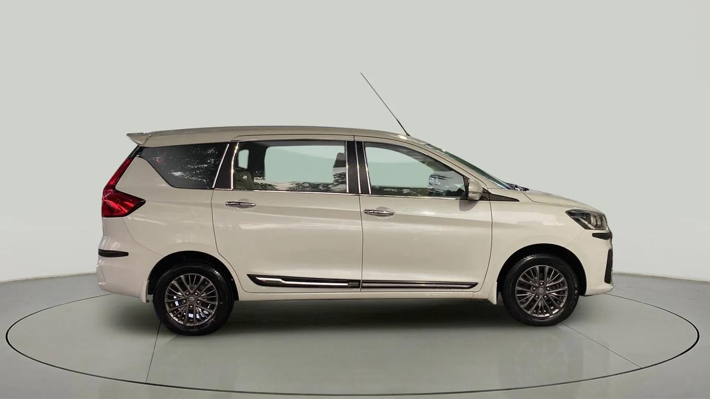 2019 Maruti Ertiga ZXI SHVS, Petrol, Manual, 70,355 km, Right Side View