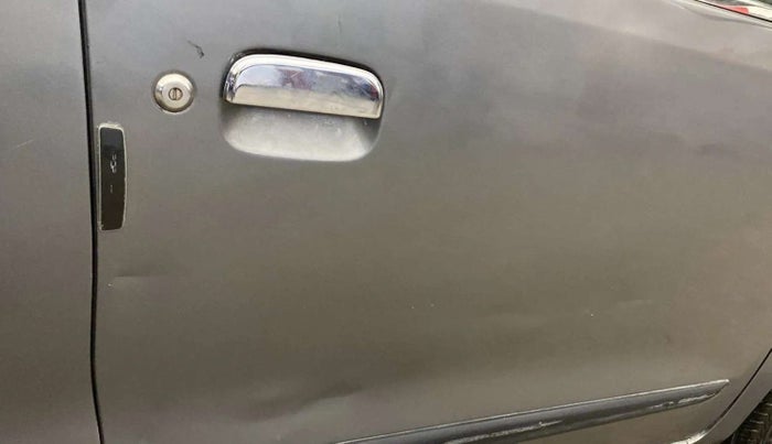 2018 Maruti Wagon R 1.0 LXI CNG, CNG, Manual, 82,450 km, Driver-side door - Slightly dented