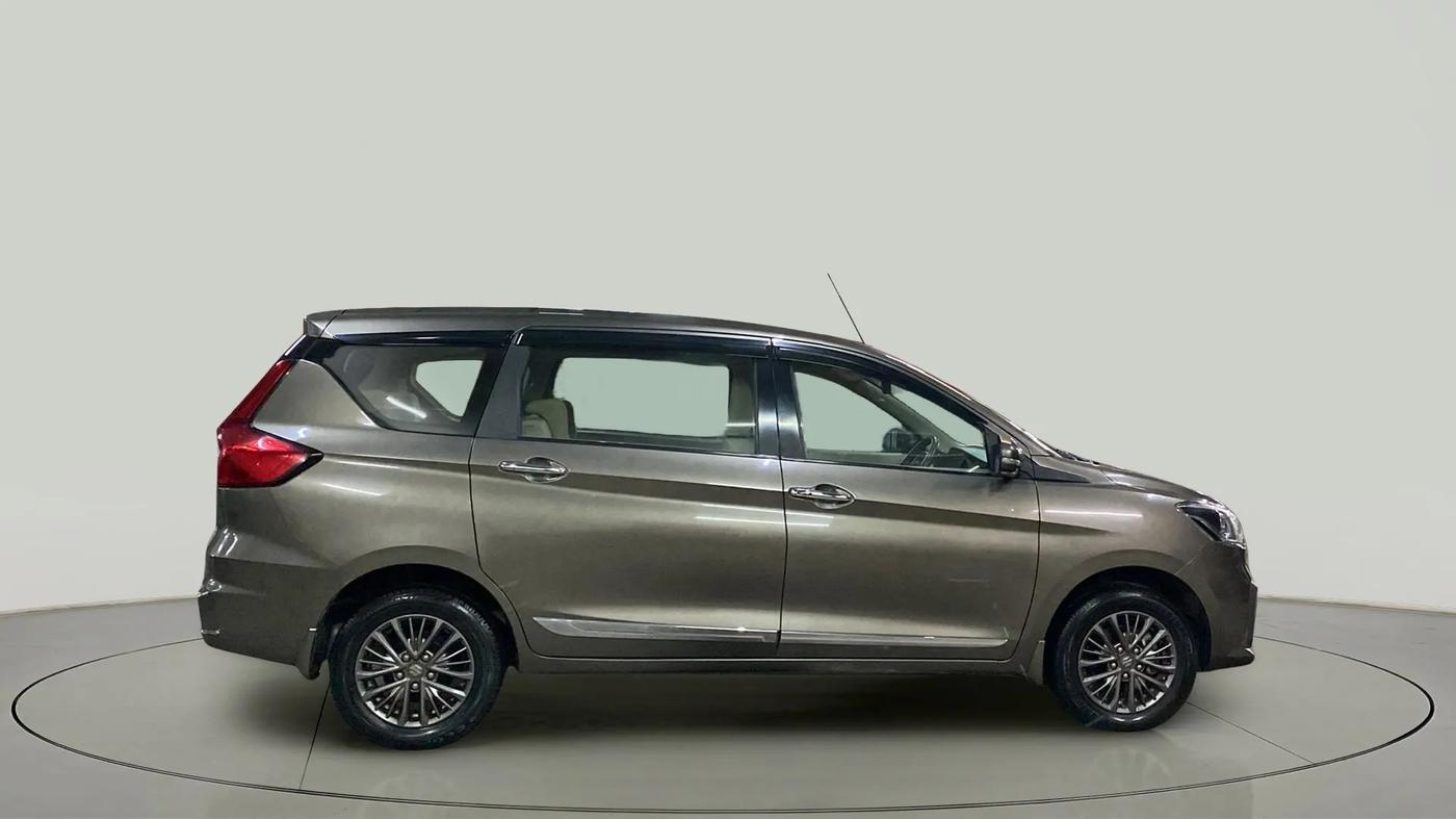 2019 Maruti Ertiga ZXI+ SHVS, Petrol, Manual, 51,799 km, Right Side View