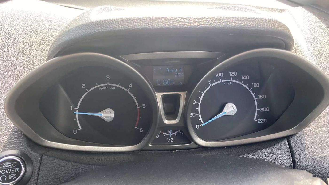 2016 Ford Ecosport TITANIUM 1.5L DIESEL, Diesel, Manual, 1,01,530 km, Odometer Image