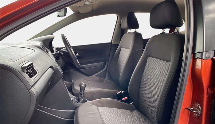 2014 Volkswagen Polo COMFORTLINE 1.2L, Petrol, Manual, 77,918 km, Right Side Front Door Cabin