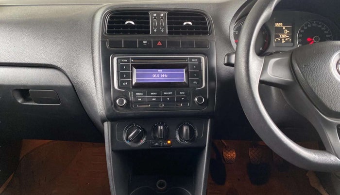 2014 Volkswagen Polo COMFORTLINE 1.2L, Petrol, Manual, 77,918 km, Air Conditioner